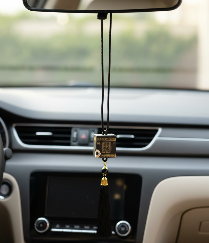 Kaaba Car Hanging Ornament with Tassel – Islamic Rear View Mirror Décor